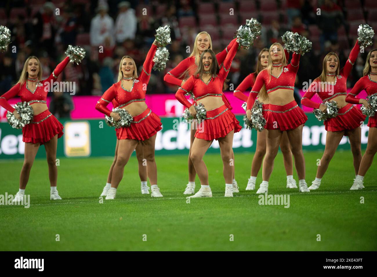 Tampa-Bay-Buccaneers-Cheerleaders, Water, Sexy, beach, Flag, Hot, HD  wallpaper