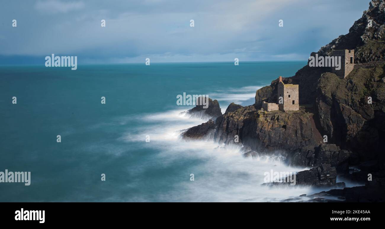 The crowns tin mines located at Botallack Cornwall Stock Photo