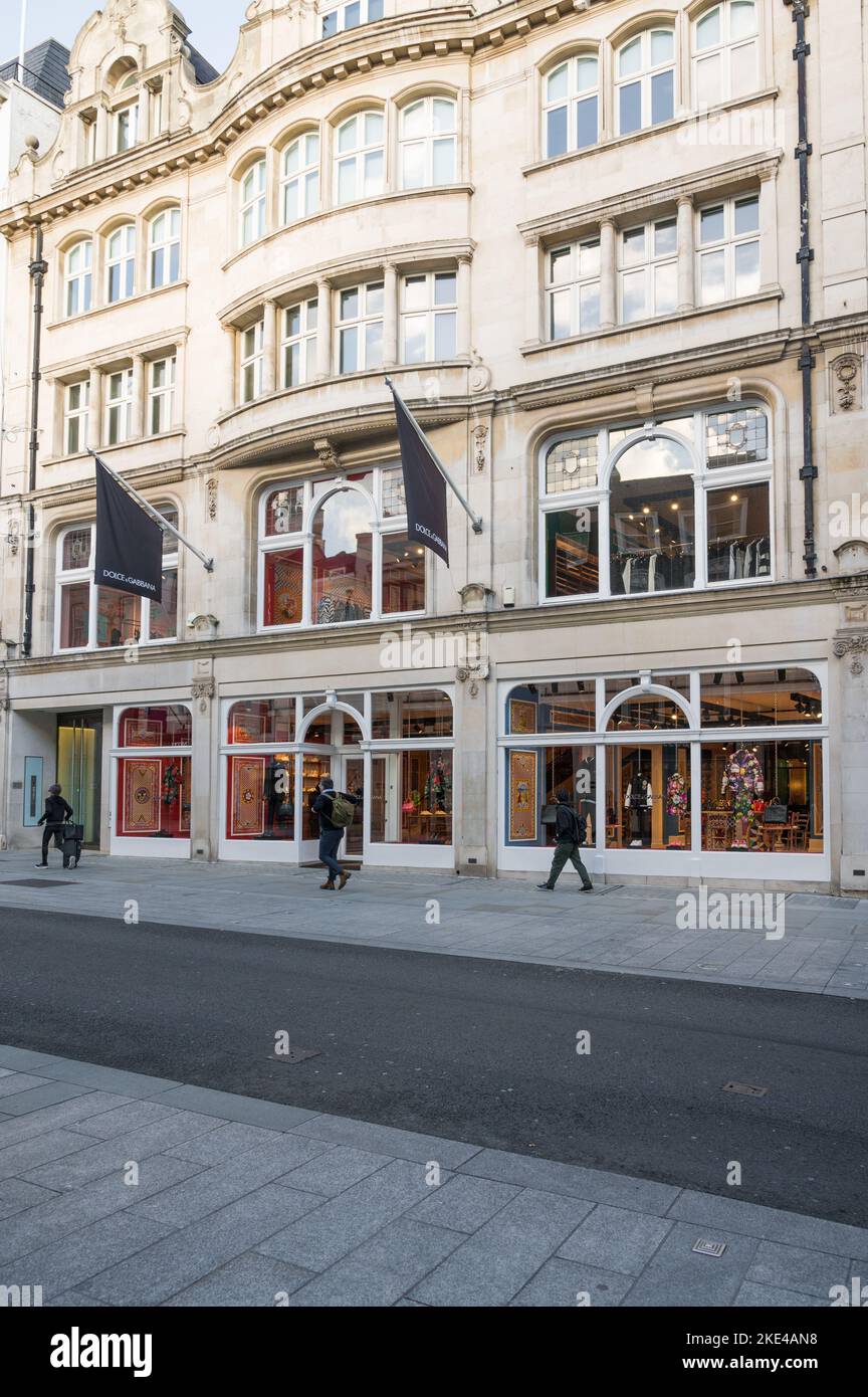 Bond street shop dolce gabbana hi res stock photography and images Alamy