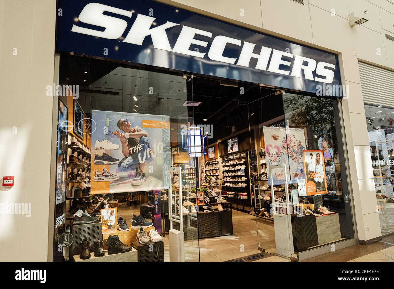Skechers shoe shop hi-res stock photography and images - Alamy