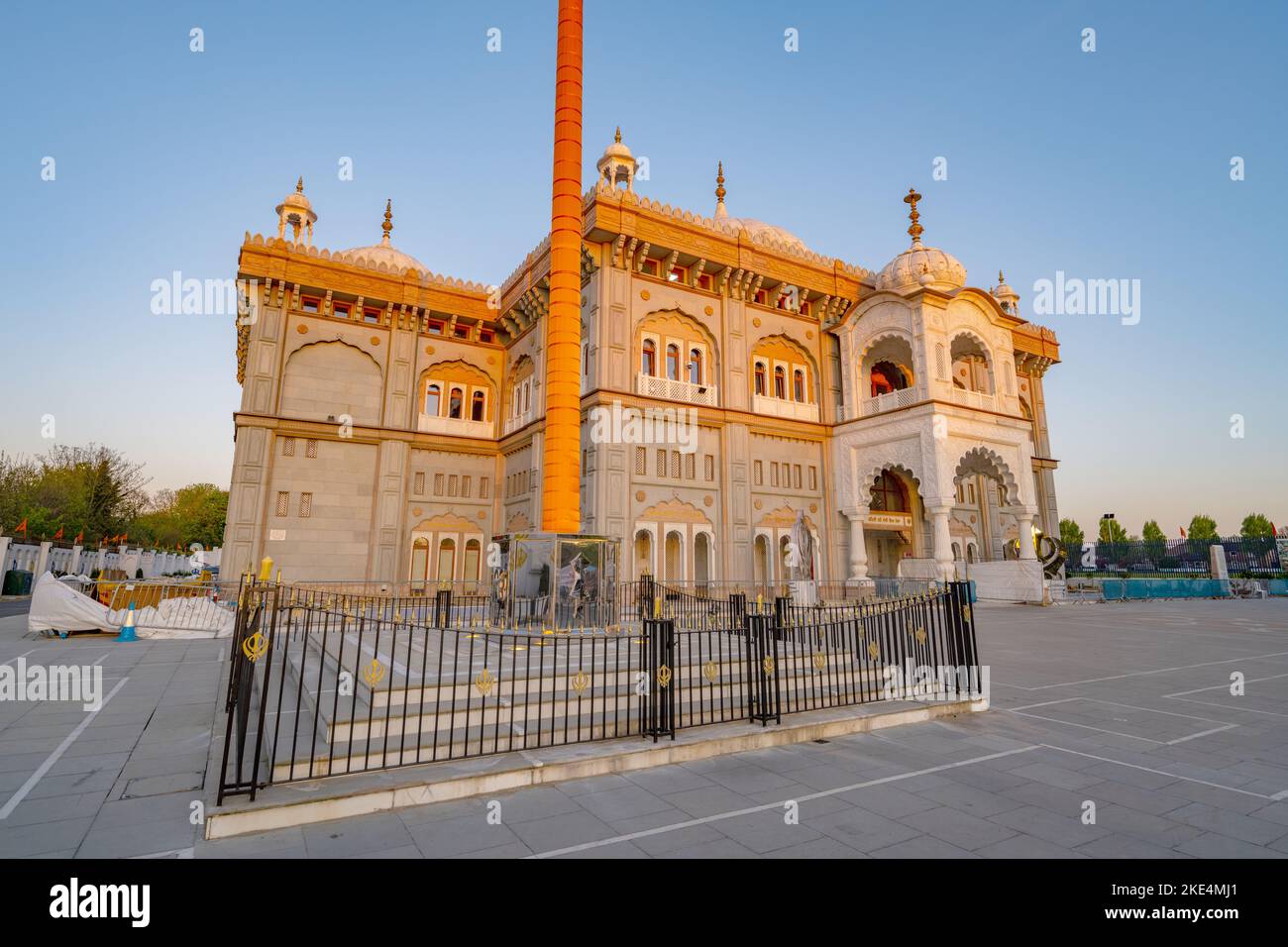The west front of the new Sikh Gurdwara in Gravesend Kent, at sunset Stock Photo
