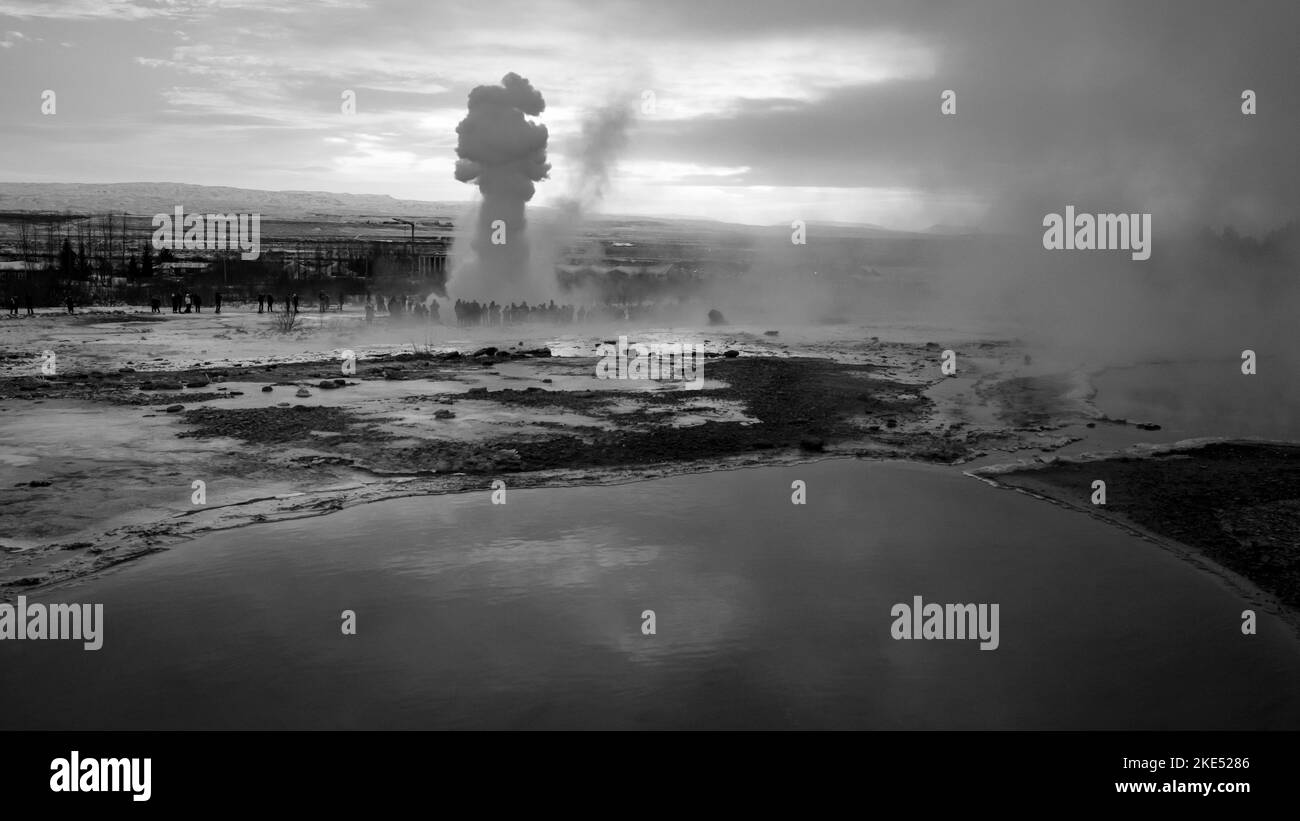 People watching sky night Black and White Stock Photos & Images - Alamy