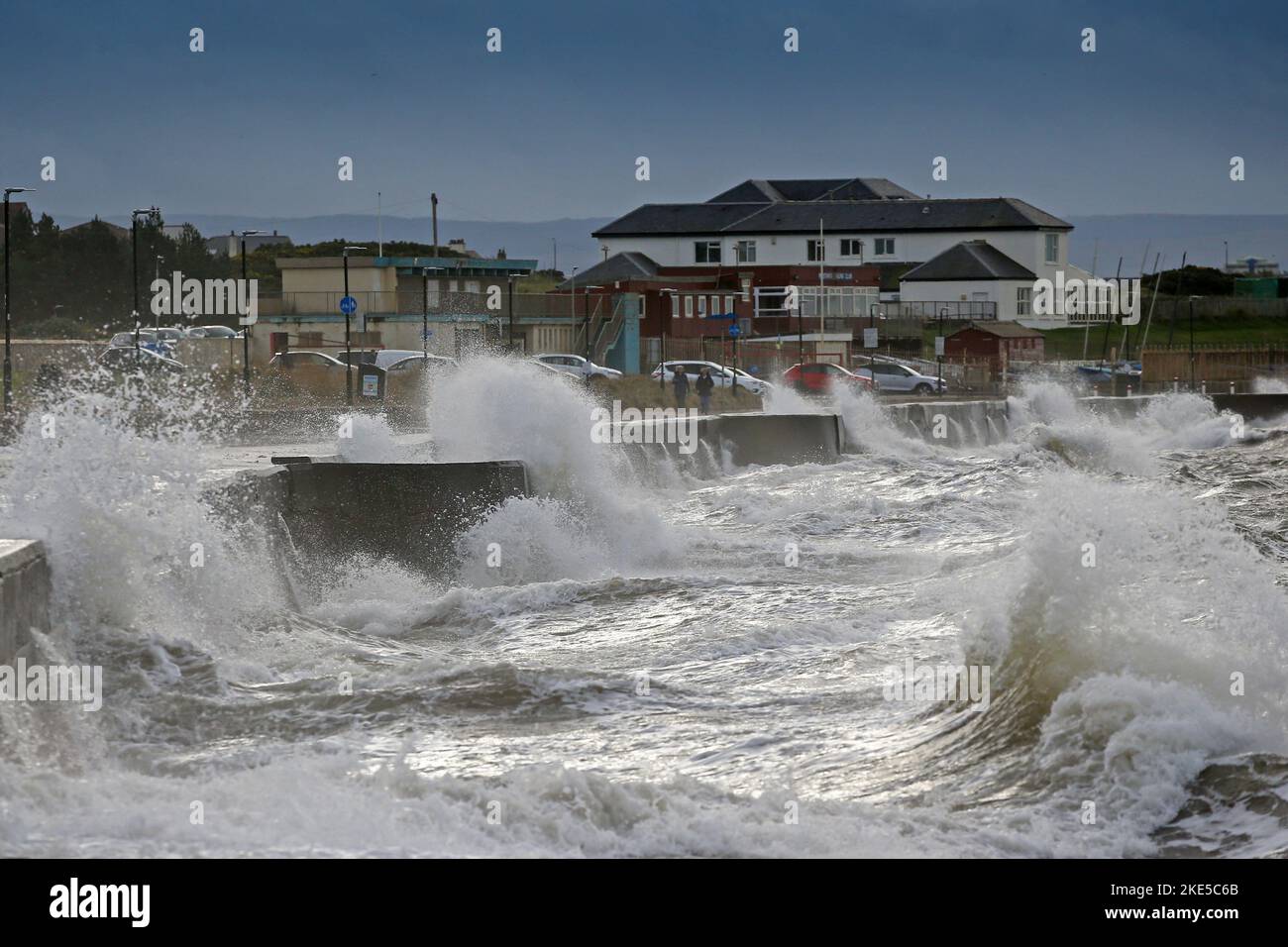 Prestwick, UK. 10th Nov, 2022. Strong winds up to 50 mph lashed the west coast of Ayrshire at Prestwick on the Firth of Clyde, creating high waves and flooding the promenade. Credit: Findlay/Alamy Live News Stock Photo