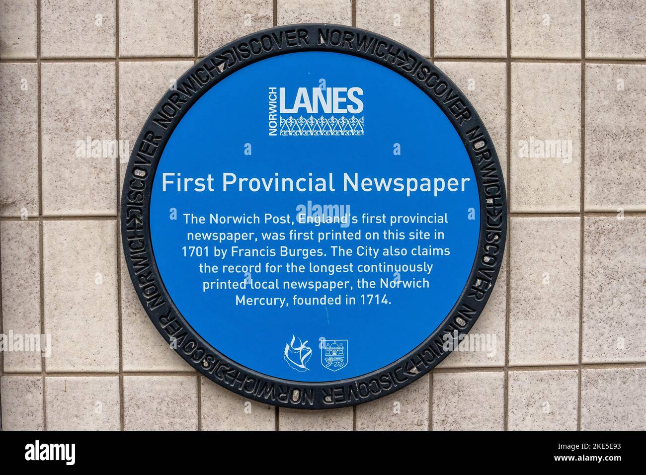 Francis Burges blue plaque in Castle street showing the first printed