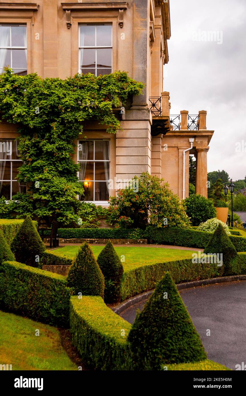 England english corbel hi-res stock photography and images - Alamy