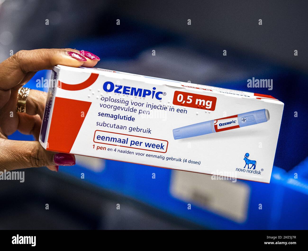 Ozempic injection hi-res stock photography and images - Alamy