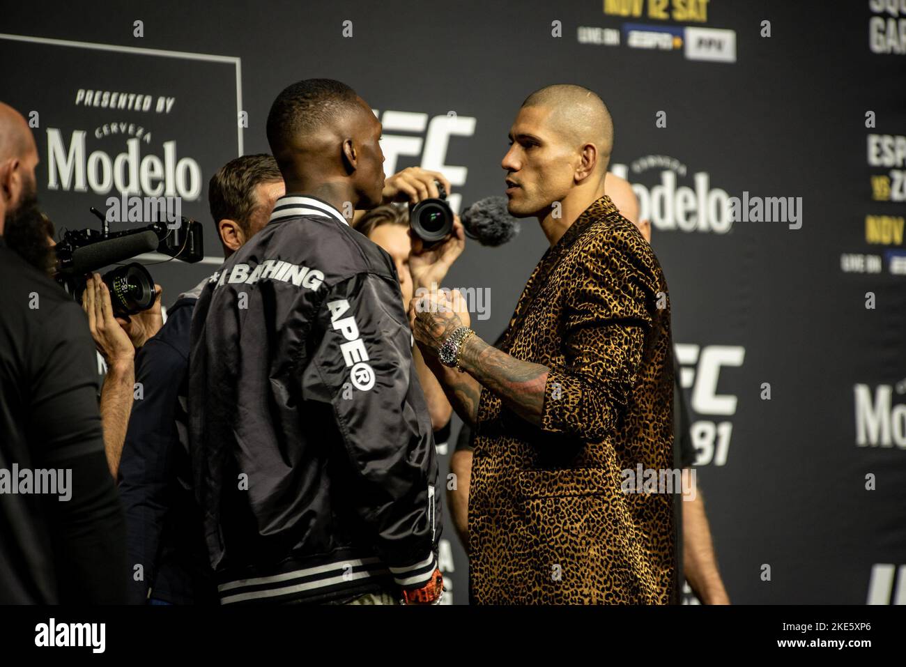 NEW YORK, NY - NOVEMBER 9: Israel Adesanya (Champion) and Alex Pereira face off Ahead of their UFC Middleweight Title bout Saturday night at Madison Square Garden (Photo by Matt Davies/PxImages) Stock Photo