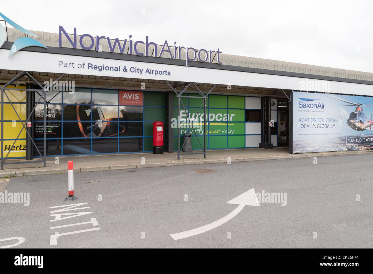 Public entrance to Norwich Airport terminal Stock Photo