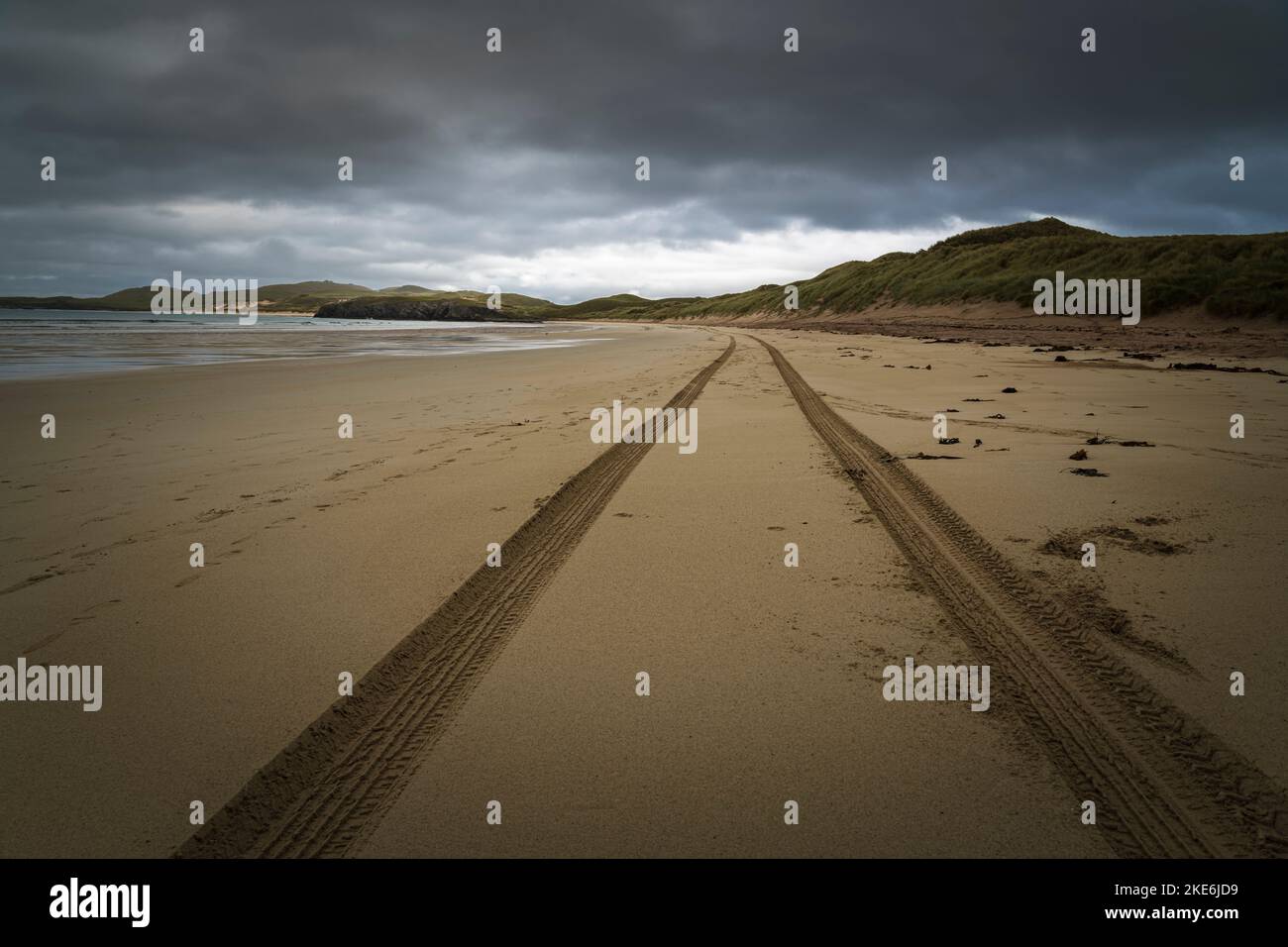 An autumn HDR image of Tyre tracks in the sand at Balnakeil Beach on the North Coast 500 tourist route Northwest Sutherland, Scotland. 24 October 2022 Stock Photo