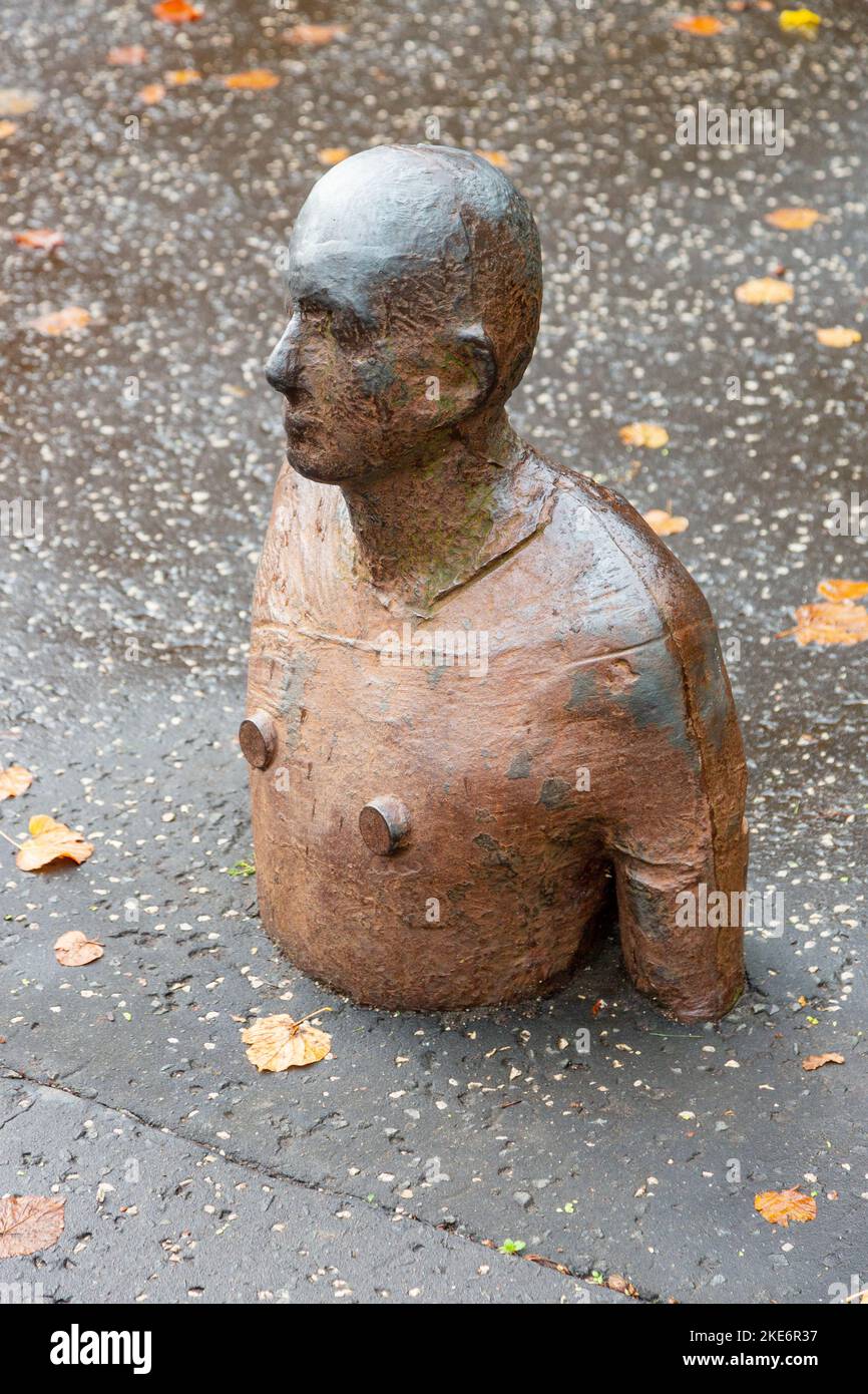 Antony gormley scottish national museum of modern art hires stock