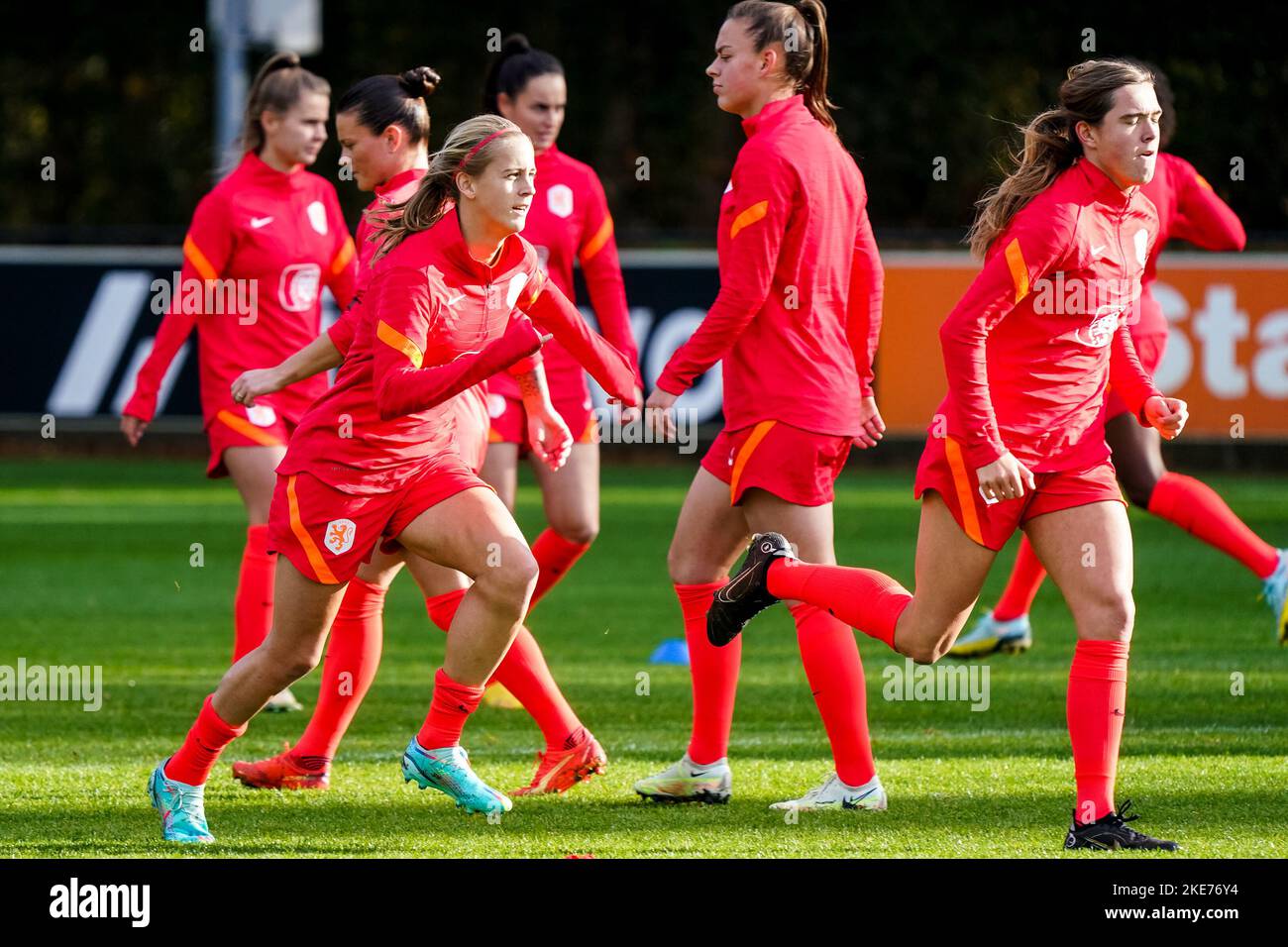 ZEIST, NETHERLANDS - NOVEMBER 10: Katja Snoeijs of the Netherlands during a Training Session of the Netherlands Womens Football Team at the KNVB Campus on November 10, 2022 in Zeist, Netherlands (Photo by Jeroen Meuwsen/Orange Pictures) Stock Photo