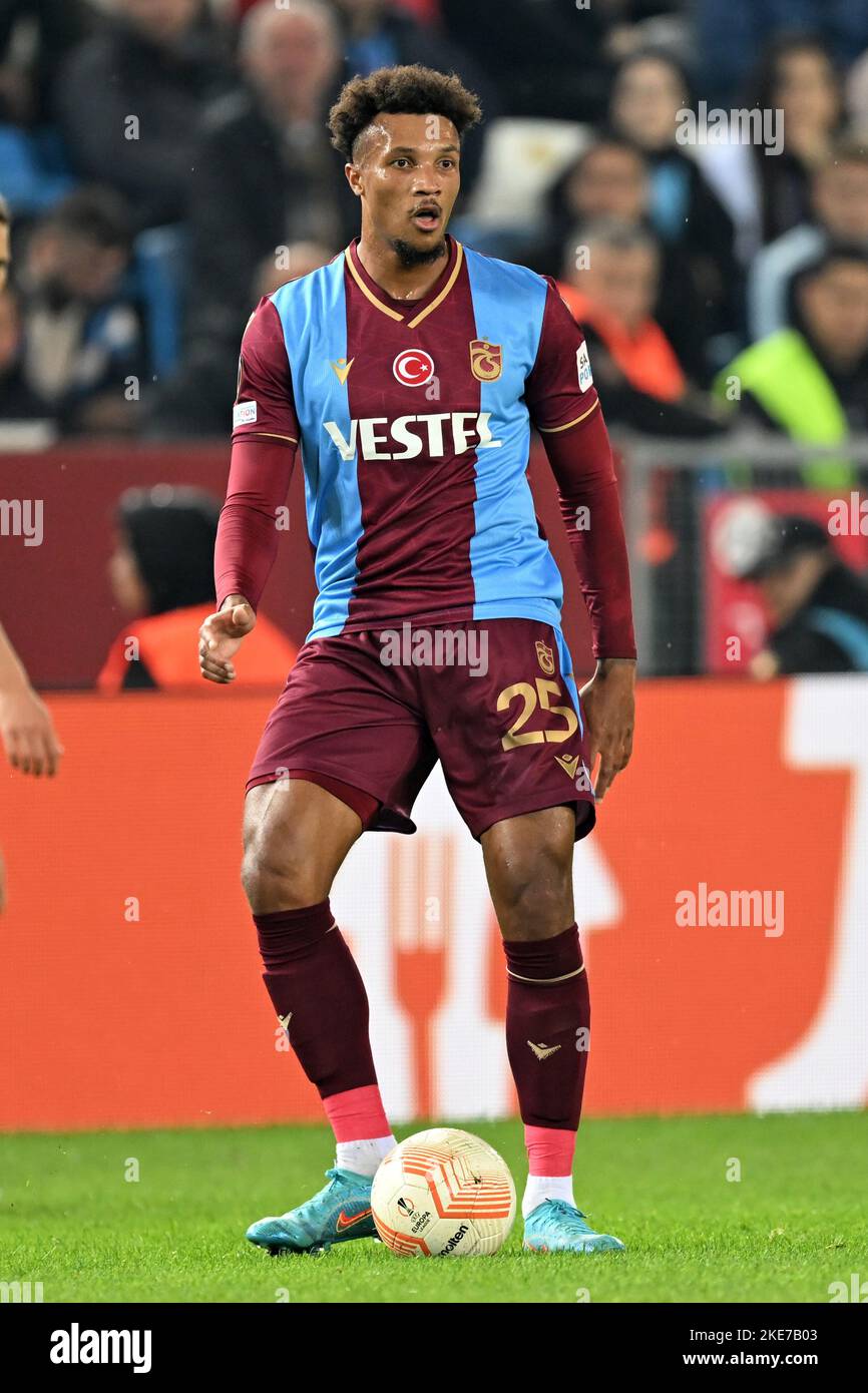 TRABZON - Mats Knoester of Ferencvaros TC during the UEFA Europa League  Group H match between Trabzonspor AS and Ferencvaros at Senol Gunes Stadium  on November 3, 2022 in Trabzon, Turkey. ANP