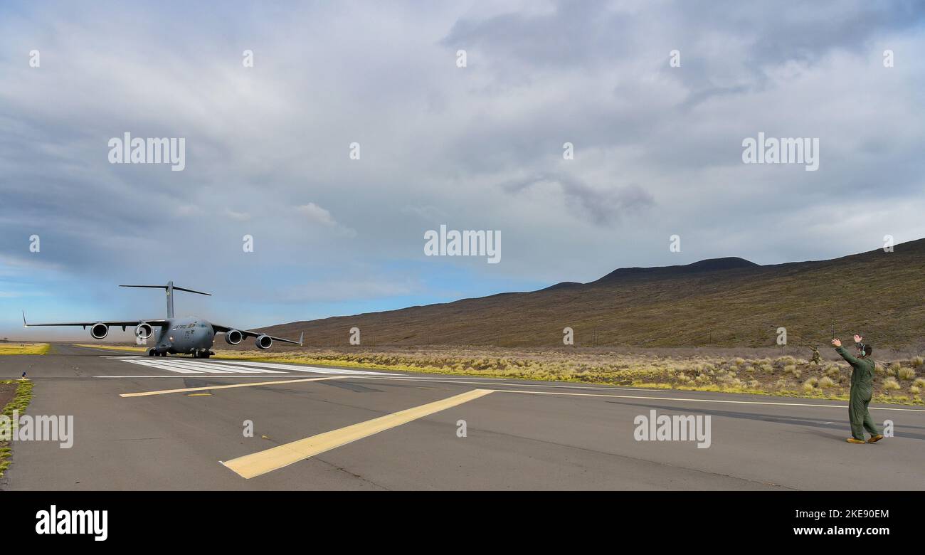 U.S. Air Force Tech. Sgt. John Pate, 15th Aircraft Maintenance Squadron