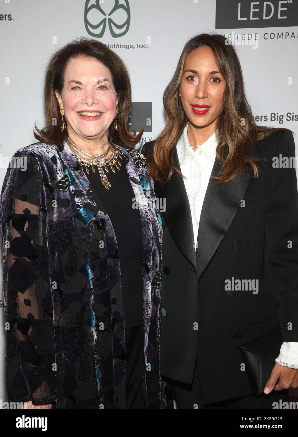 Los Angeles, Ca. 10th Nov, 2022. Sherry Lansing, Meredith O'Sullivan at ...