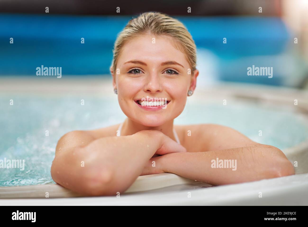 Big Breasted Brunette Woman in the Jacuzzi Stock Photo - Image of female,  person: 28493614