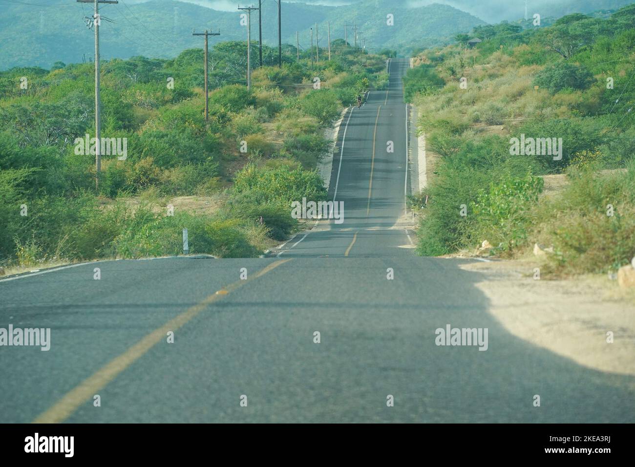 Road baja california sur la paz hi-res stock photography and images - Alamy