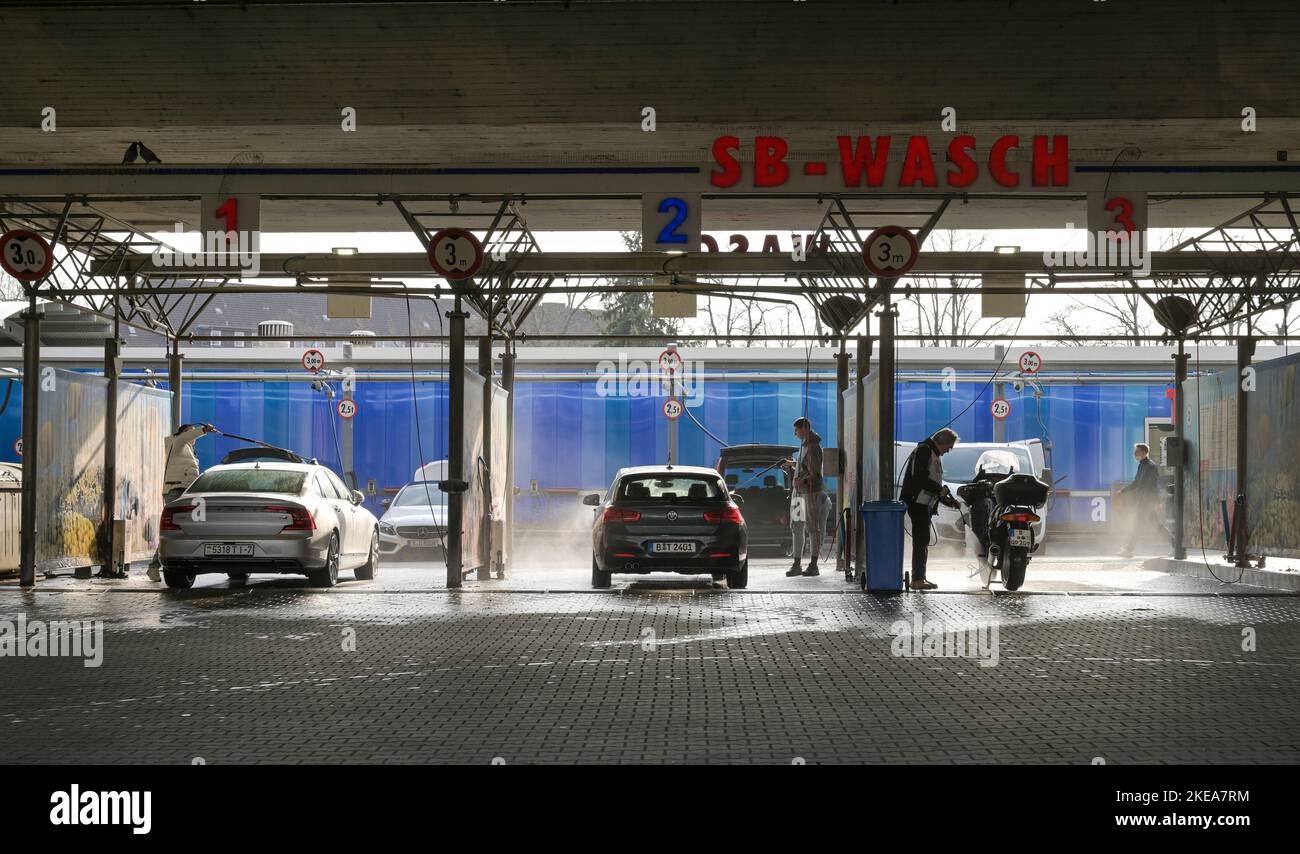 Waschstation, Tankstelle, Heidelberger Platz, Wilmersdorf, Charlottenburg-Wilmersdorf, Berlin, Deutschland Stock Photo