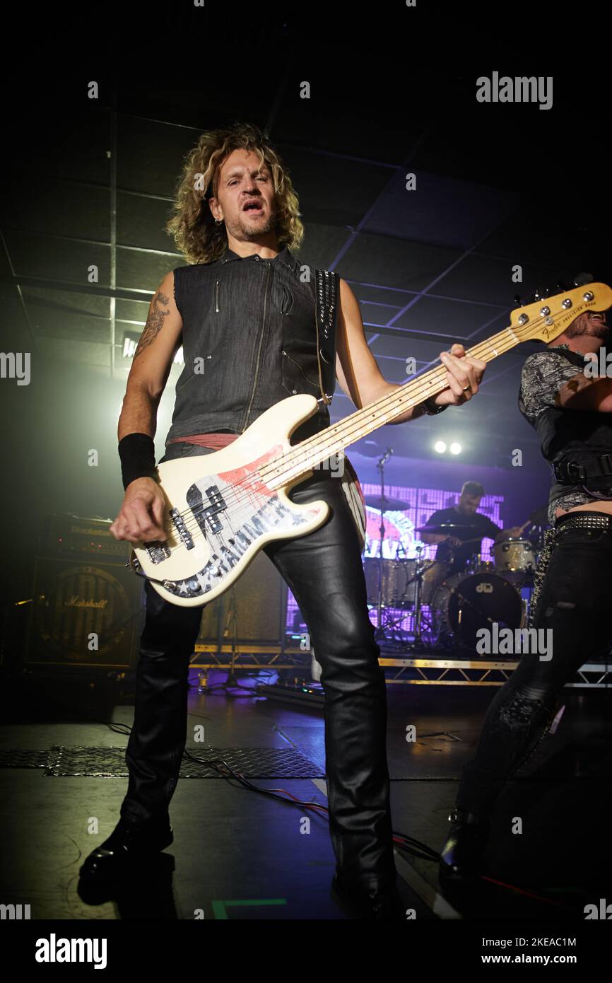 Gin Annie, Performing live at Hard Rock Hell XV, November 2022, photos