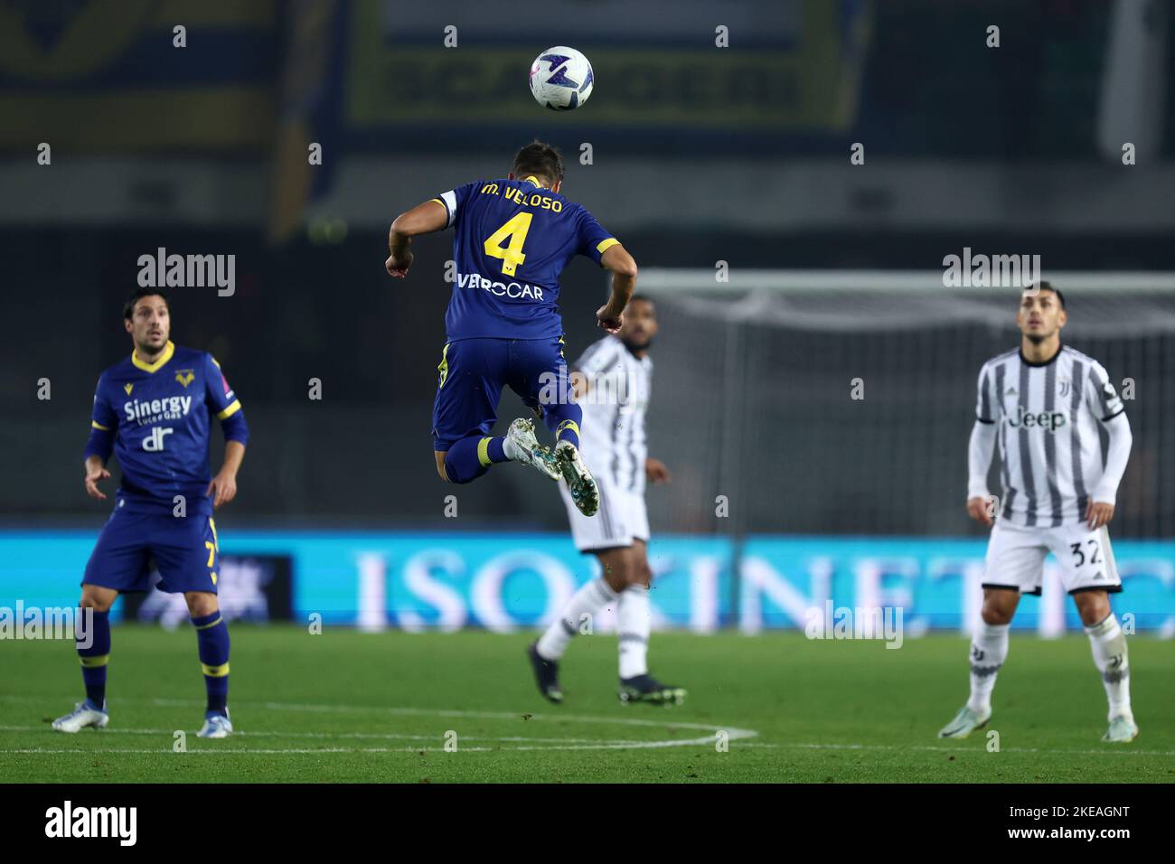 Miguel Veloso of Genoa CFC controls the ball during the Serie A