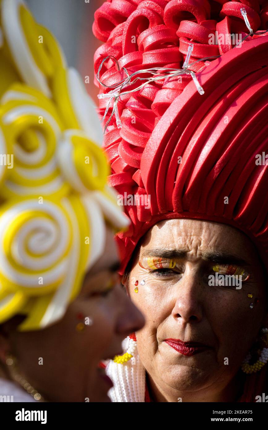 Den Bosch, Netherlands 20221111 114109 DEN BOSCH Revelers kick