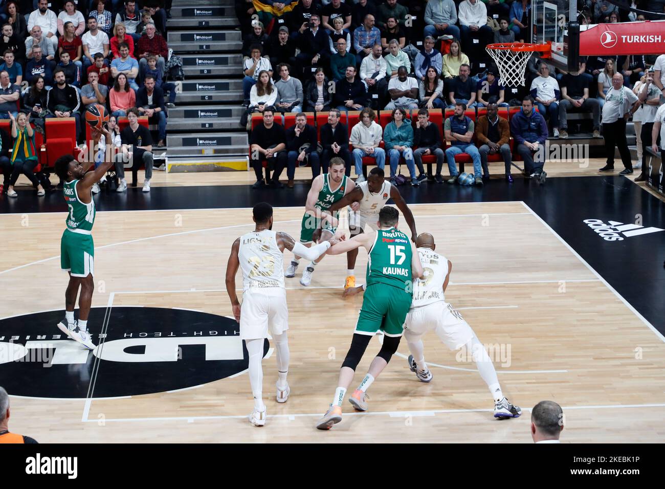 Keenan EVANS of Zalgiris Kaunas and Tyles CAVANAUGH of Zalgiris Kaunas and Charles KAHUDI of Lyon during the Turkish Airlines Euroleague basketball match between LDLC ASVEL Villeurbanne and Zalgiris Kaunas on November 10, 2022 at Astroballe in Villeurbanne, France - Photo Romain Biard / Isports / DPPI Stock Photo