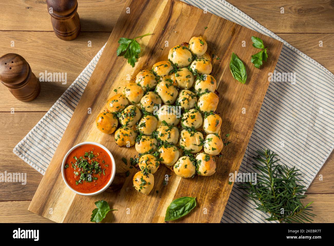 Homemade Pull Apart Christmas Tree PIzza Bread with Marinara Sauce