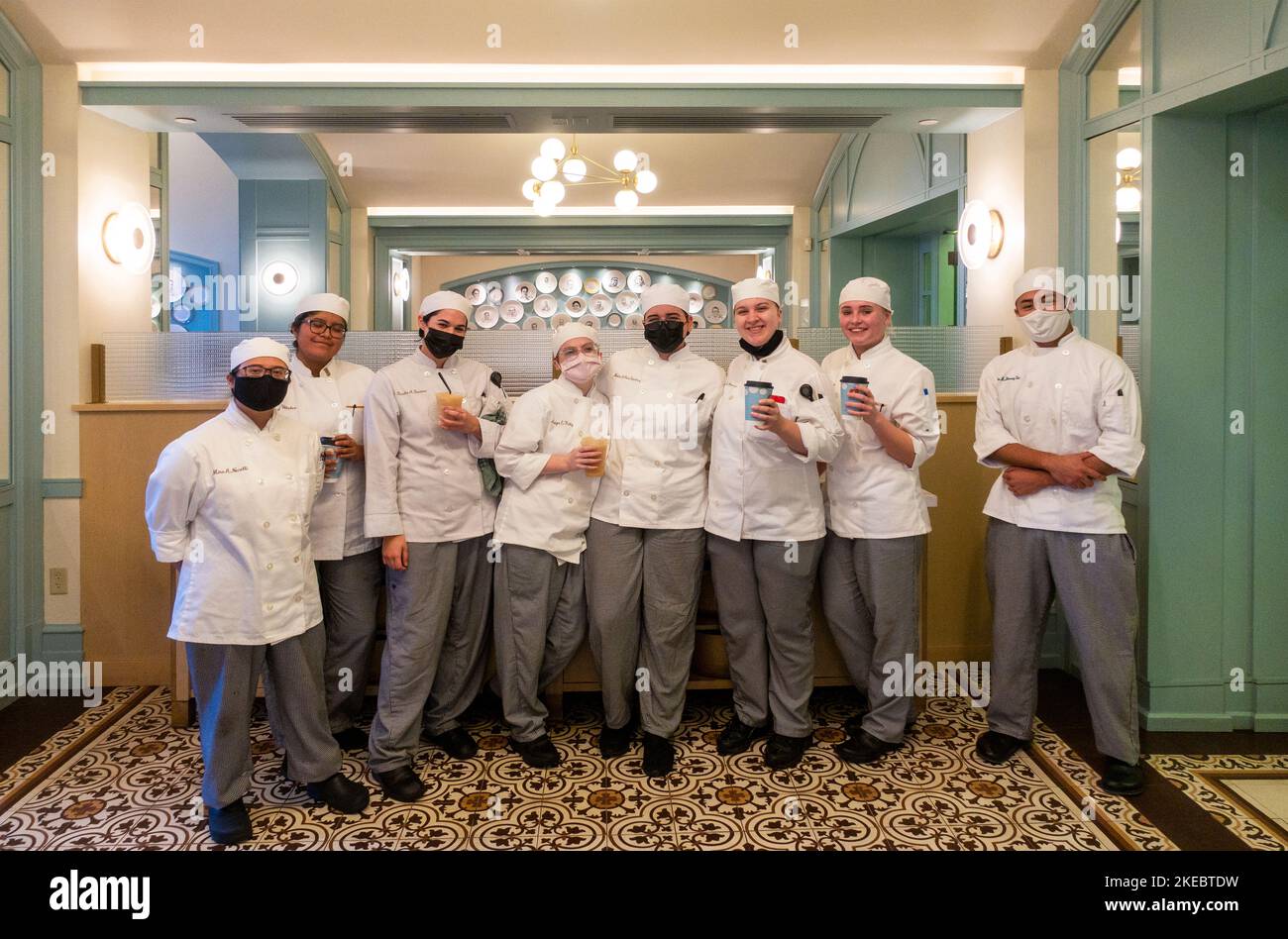 Students with morning coffee at the Apple Pie bakery in the Culinary