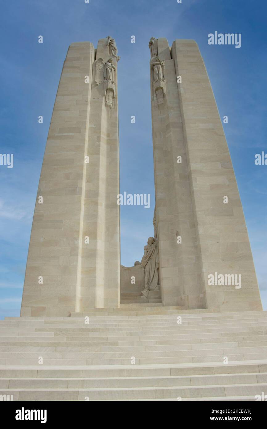 Canadian war memorial, Vimy Stock Photo - Alamy