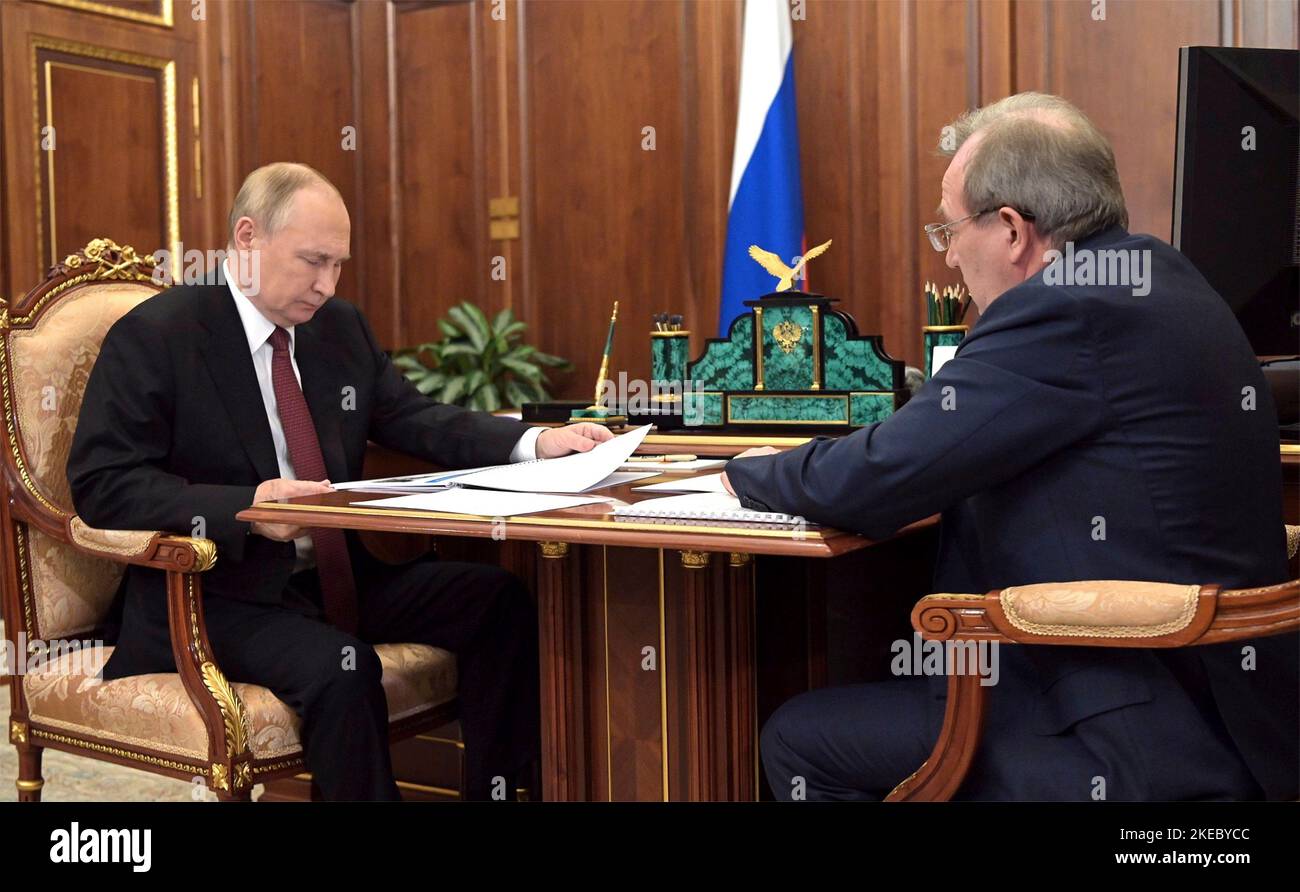 Moscow, Russia. 11th Nov, 2022. Russian President Vladimir Putin holds a face-to-face meeting with the Russian Academy of Sciences President Gennady Krasnikov, right, at the Kremlin office, November 11, 2022 in Moscow, Russia. Credit: Aleksey Babushkin/Kremlin Pool/Alamy Live News Stock Photo