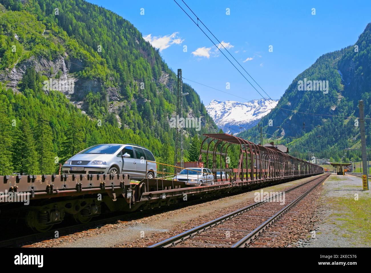 Car lock of the Tauernbahn (ÖBB) from Böckstein station in the Gastein Valley through the Alps to Mallnitz / Obervellach in Carinthia Stock Photo