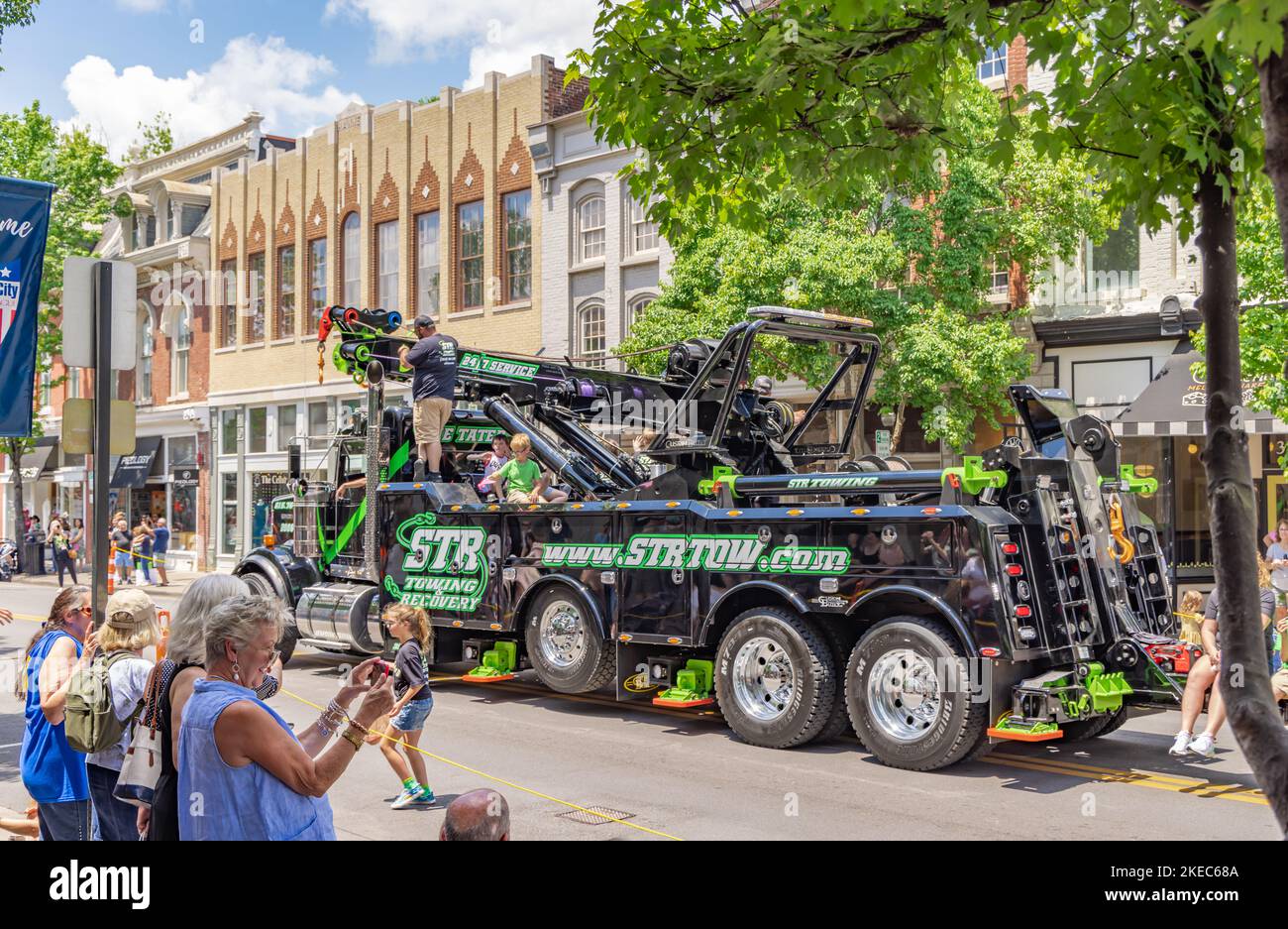 large STR wrecker in the Franklin rodeo parade Stock Photo