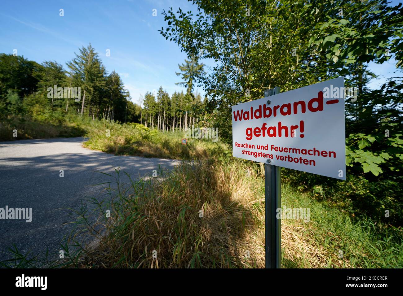 Germany, Bavaria, Upper Bavaria, Altötting district, forest, forest fire danger, sign, smoking and fire making strictly forbidden Stock Photo
