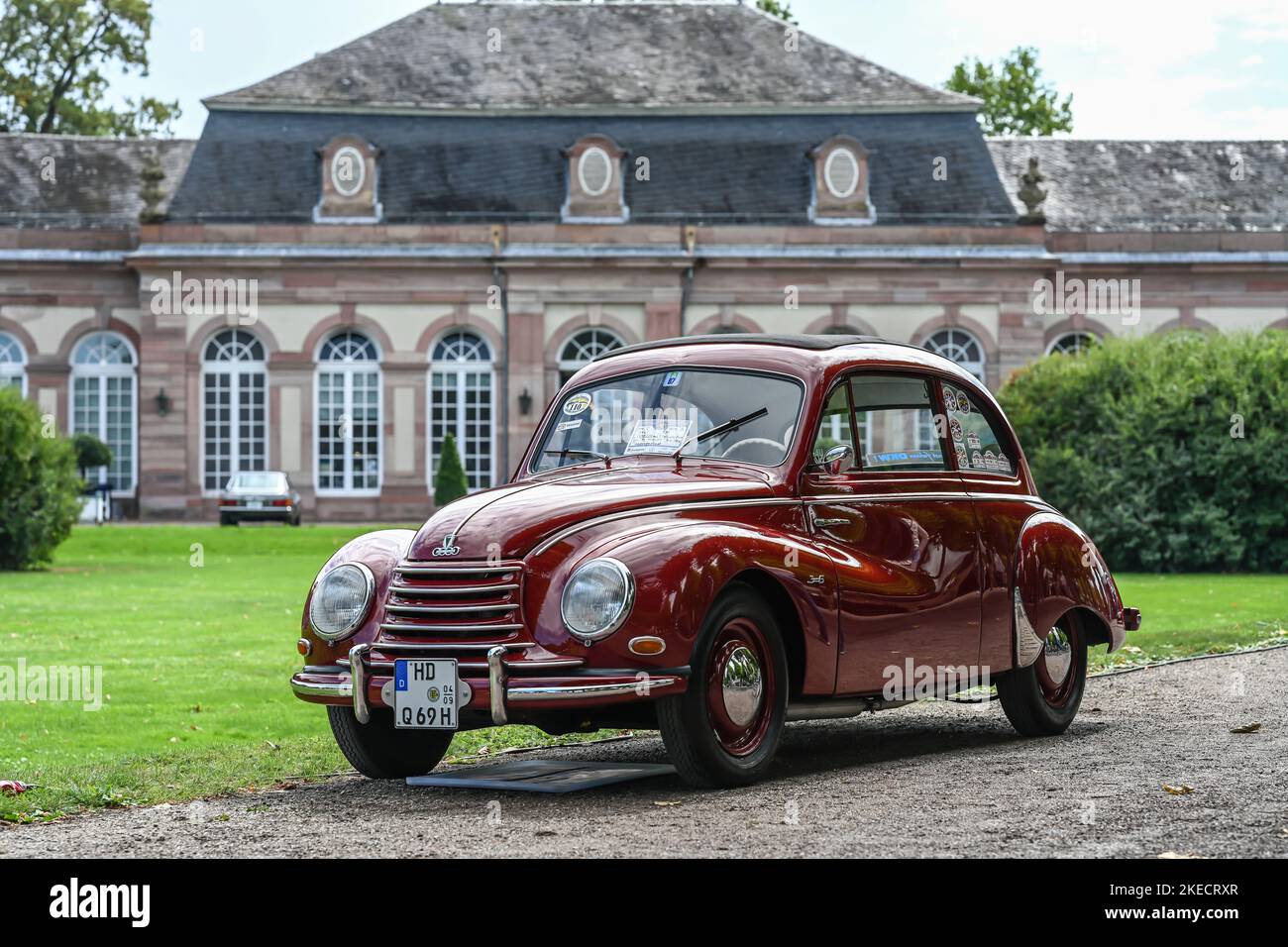 Schwetzingen, Baden-Wuerttemberg, Germany, Concours d'Elégance in the park of the castle, DKW, type F 91 special class, sedan with folding roof, 900 cc, 34 hp, 895 kg, 3 cylinders, built 1954 Stock Photo