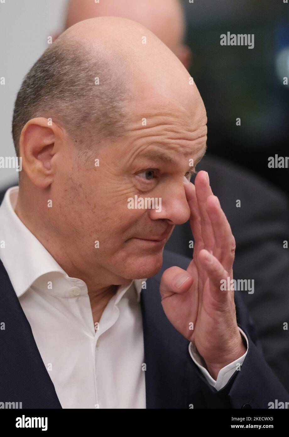 Leipzig, Germany. 11th Nov, 2022. Olaf Scholz (SPD), German Chancellor, following a panel discussion in the Leipziger Volkszeitung (LVZ). He took questions from LVZ readers on the current situation in connection with the war in Ukraine. Credit: Sebastian Willnow/dpa/Alamy Live News Stock Photo