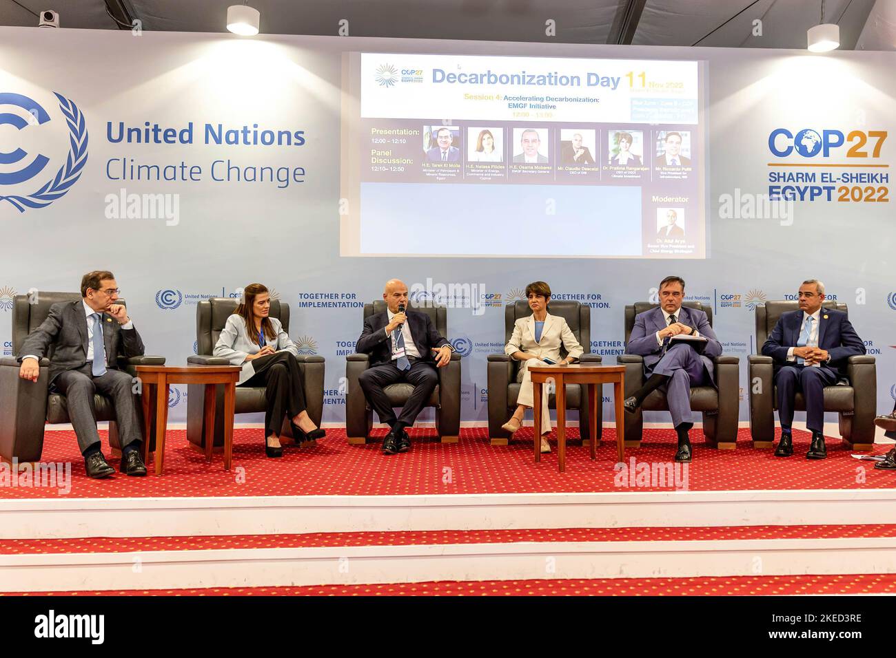 (From R-L) Terek al Molla - Minister of Petroleum and Mineral Resources of Egypt, Natasa Pilides - Minister of Energy, Commerce and Industry of Cyprus, Mario Descalzi - CEO of ENI, Pratima Rangarajan - CEO of OGCI Climate Investments, Ricardo Pulliti - Vice-President of Infrastructure of World Bank, and Osama Mobarez - EMGF Secretary General meet on discussion panel on the fifth day of the COP27 UN Climate Change Conference, held by UNFCCC in Sharm El-Sheikh International Convention Center. COP27 is running from November 6 to November 18 in Sharm El Sheikh and focuses on the implementation of Stock Photo