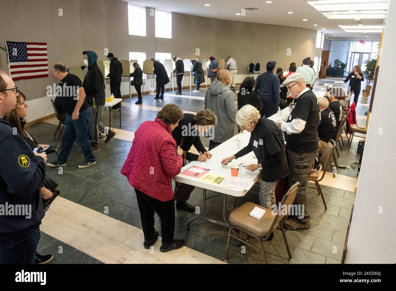 Detrooit, United States. 08th Nov, 2022. Voters check in at a polling station to cast their ballots in Detroit during the midterm elections. Americans made their ways to the polls on Tuesday, November 8 to vote in the heated midterm elections. (Photo by Matthew Hatcher/SOPA Images/Sipa USA) Credit: Sipa USA/Alamy Live News Stock Photo