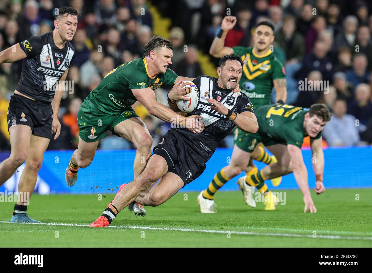 Leeds, UK. 11th Nov 2022. Leeds, UK. 11th Nov, 2022. Jordan Rapana of