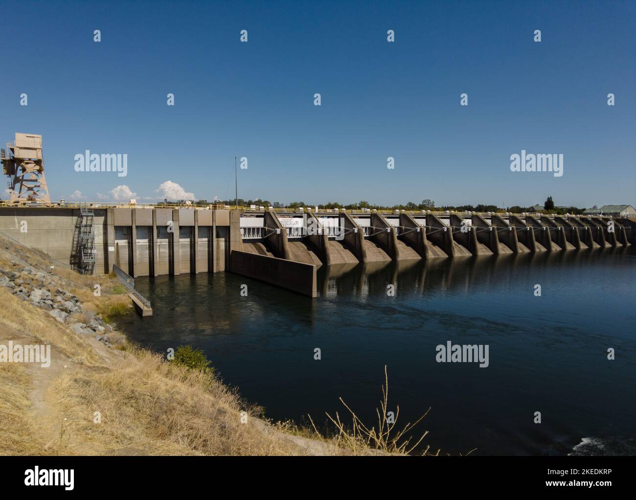 The Nimbus dam in California Stock Photo Alamy