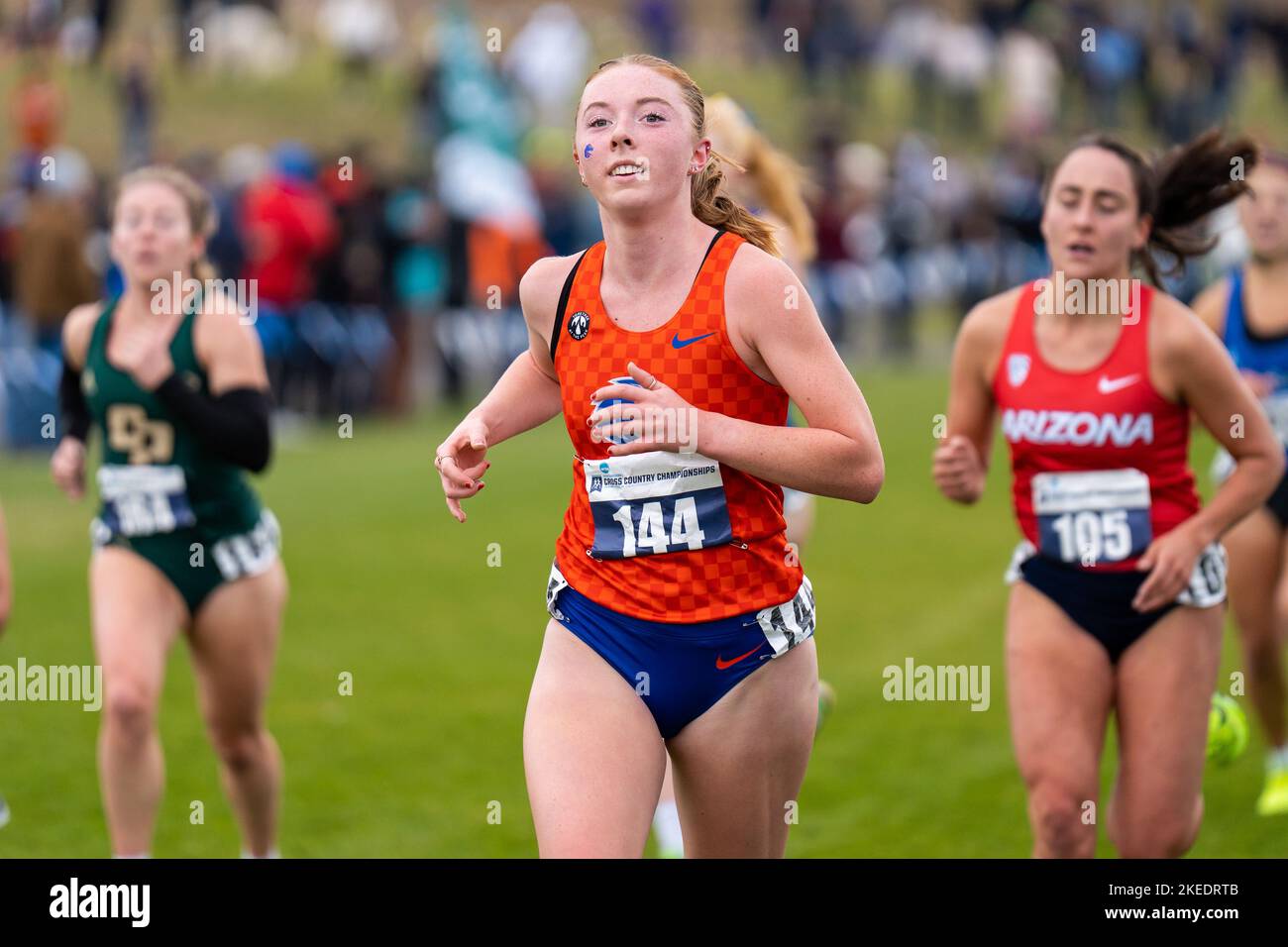 University Place, USA. 11th Nov, 2022. Samantha Wood of the Boise State Broncos competes in Women's race at 2022 NCAA Cross Country West Regional. Credit: Zhengmu Wang/Alamy Live News Stock Photo