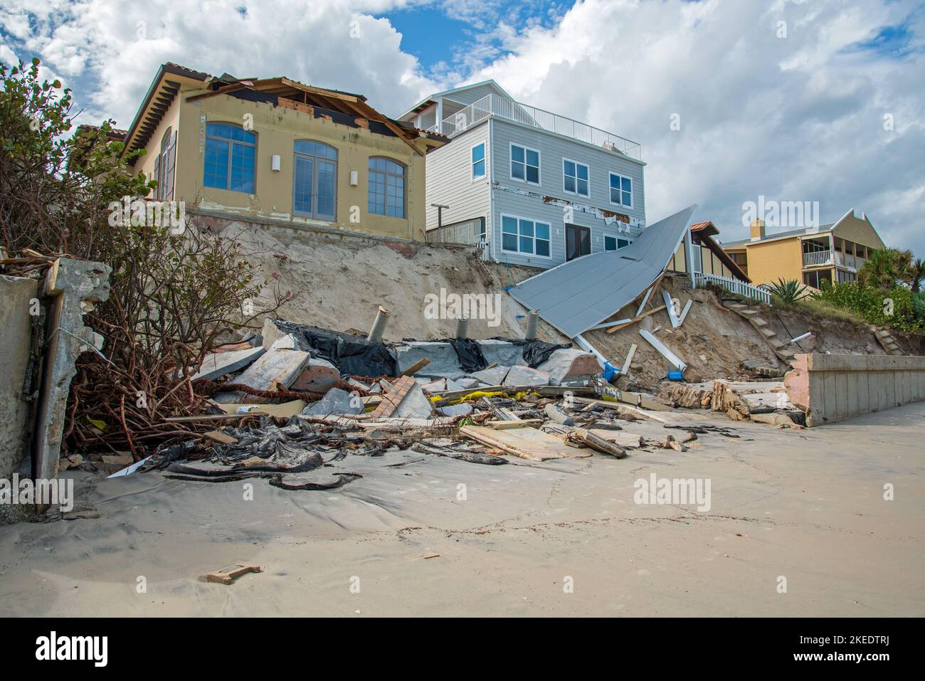 WilburByTheSea, Florida November 11, 2022 Destruction from beach