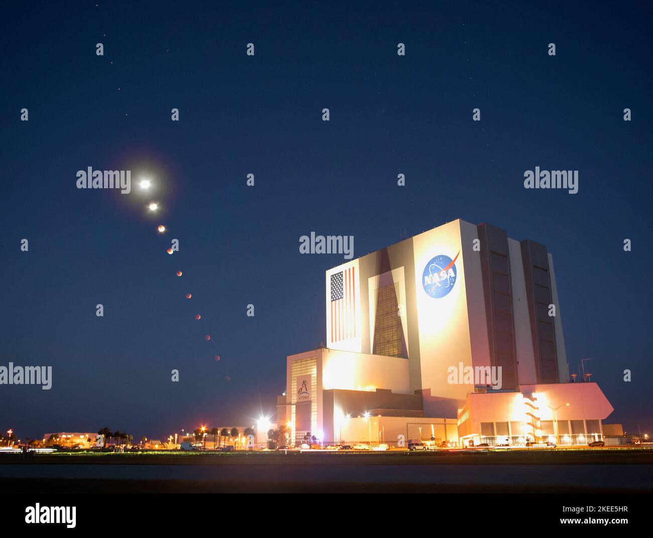 Cape Canaveral, Florida, USA. 8th Nov, 2022. This composite made from
