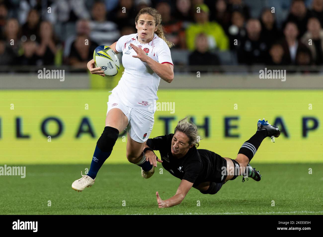 England's Abby Dow during the Women's Rugby World Cup final match at Eden Park in Auckland, New Zealand. Picture date: Saturday November 12, 2022. Stock Photo