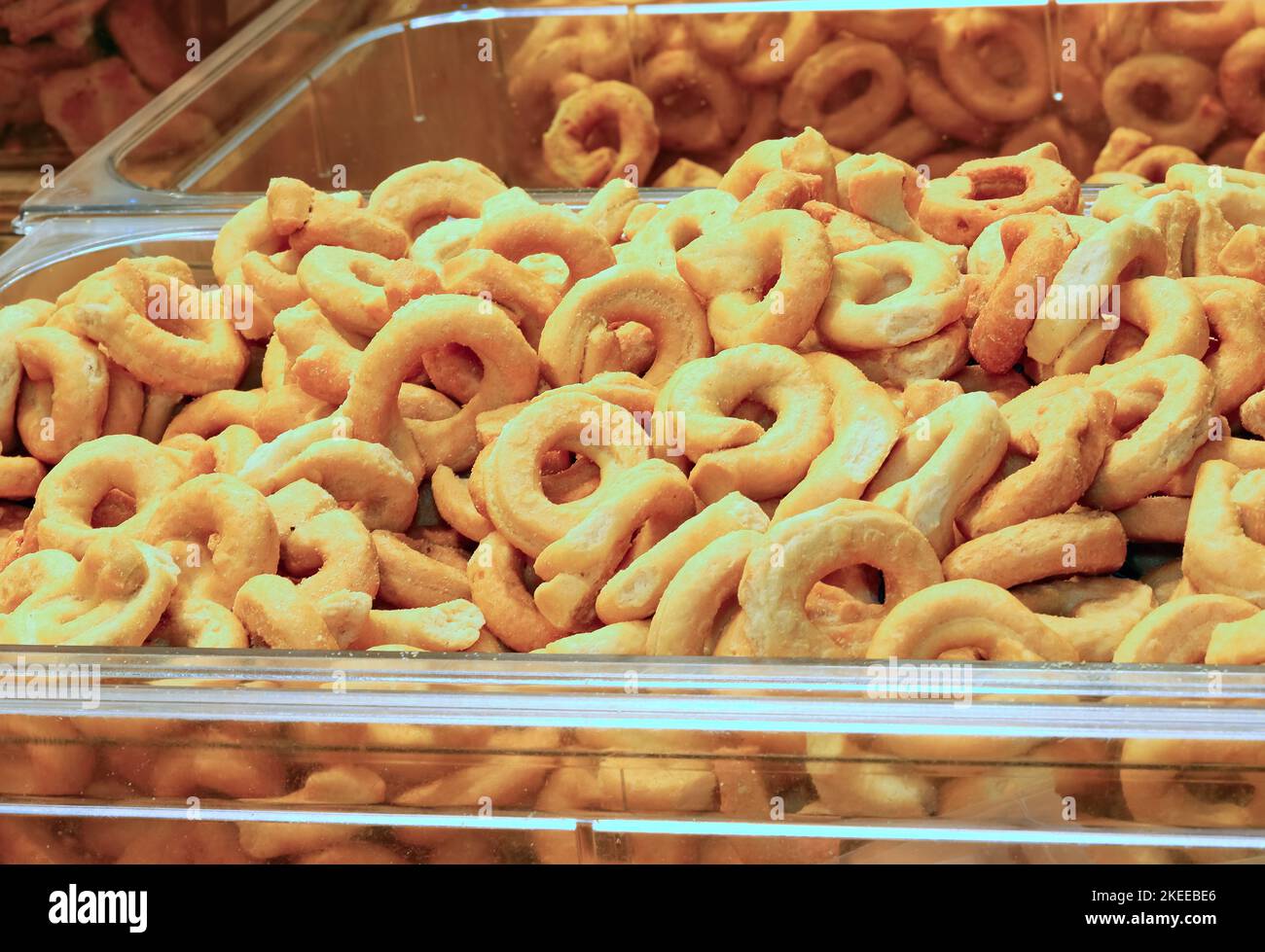 Ovenbaked toroidalshaped breadsticks called Taralli in Italian