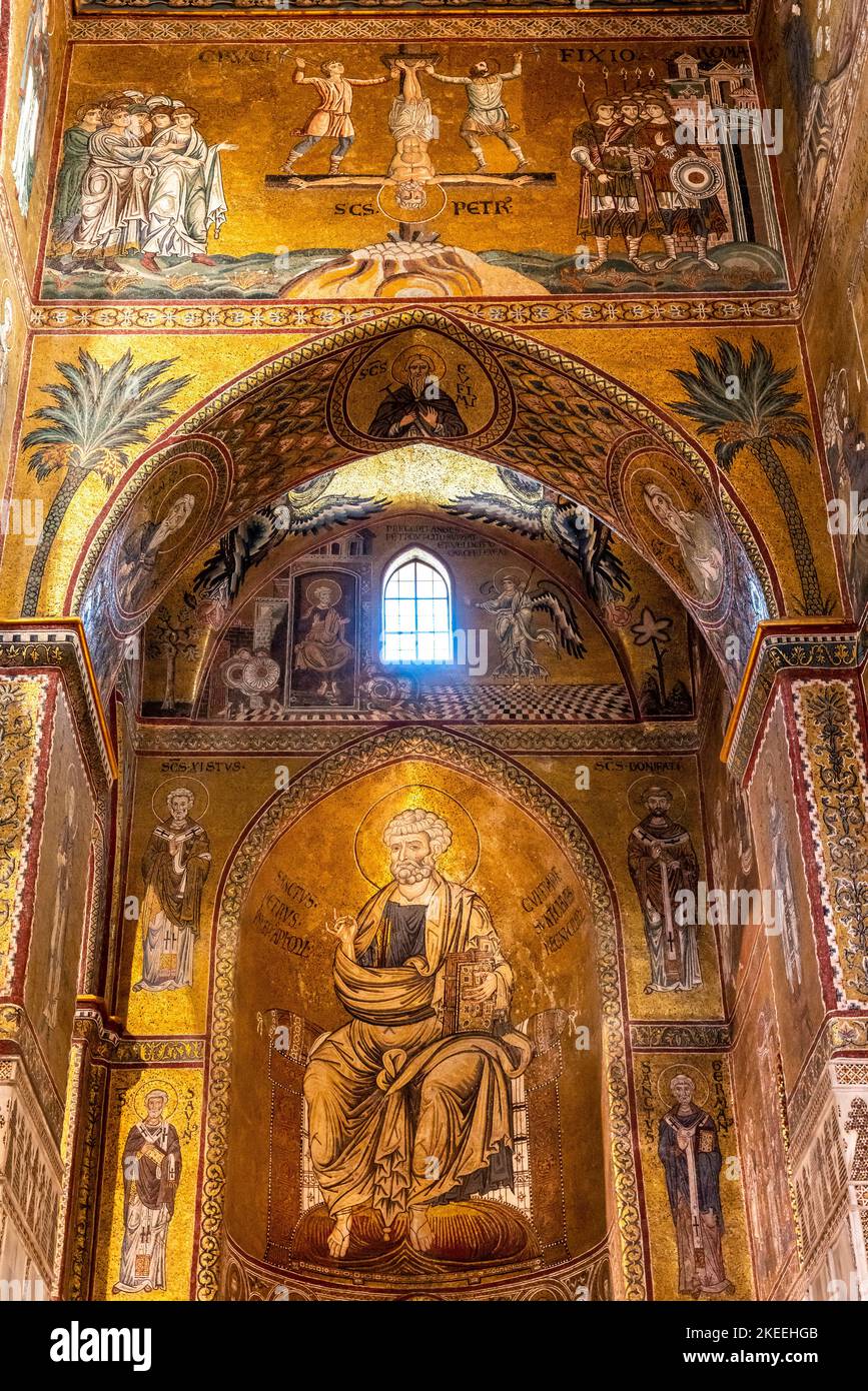 The Interior Of Monreale Cathedral, Palermo, Sicily, Italy Stock Photo ...