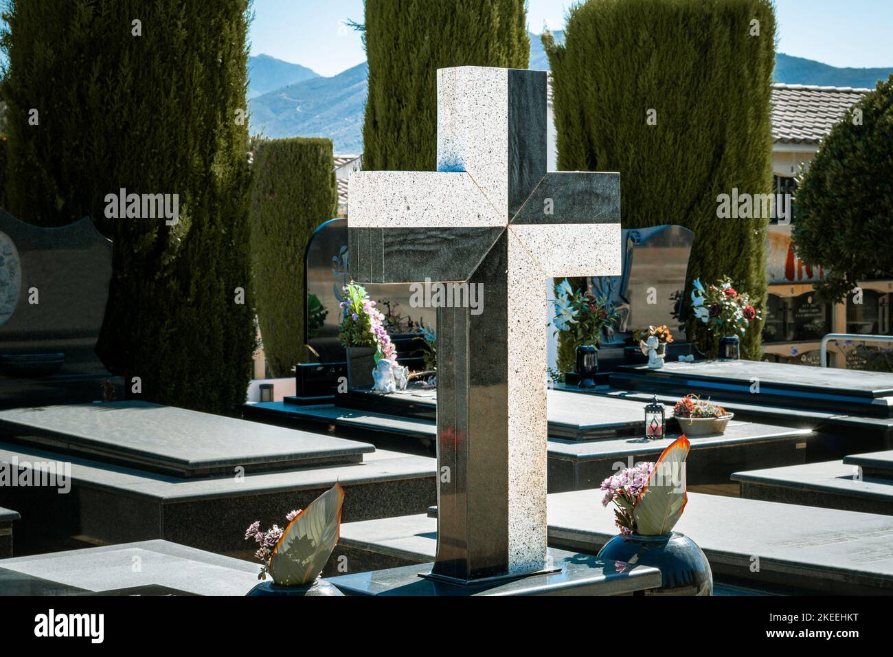 Sculpture cross made stone hi-res stock photography and images - Alamy