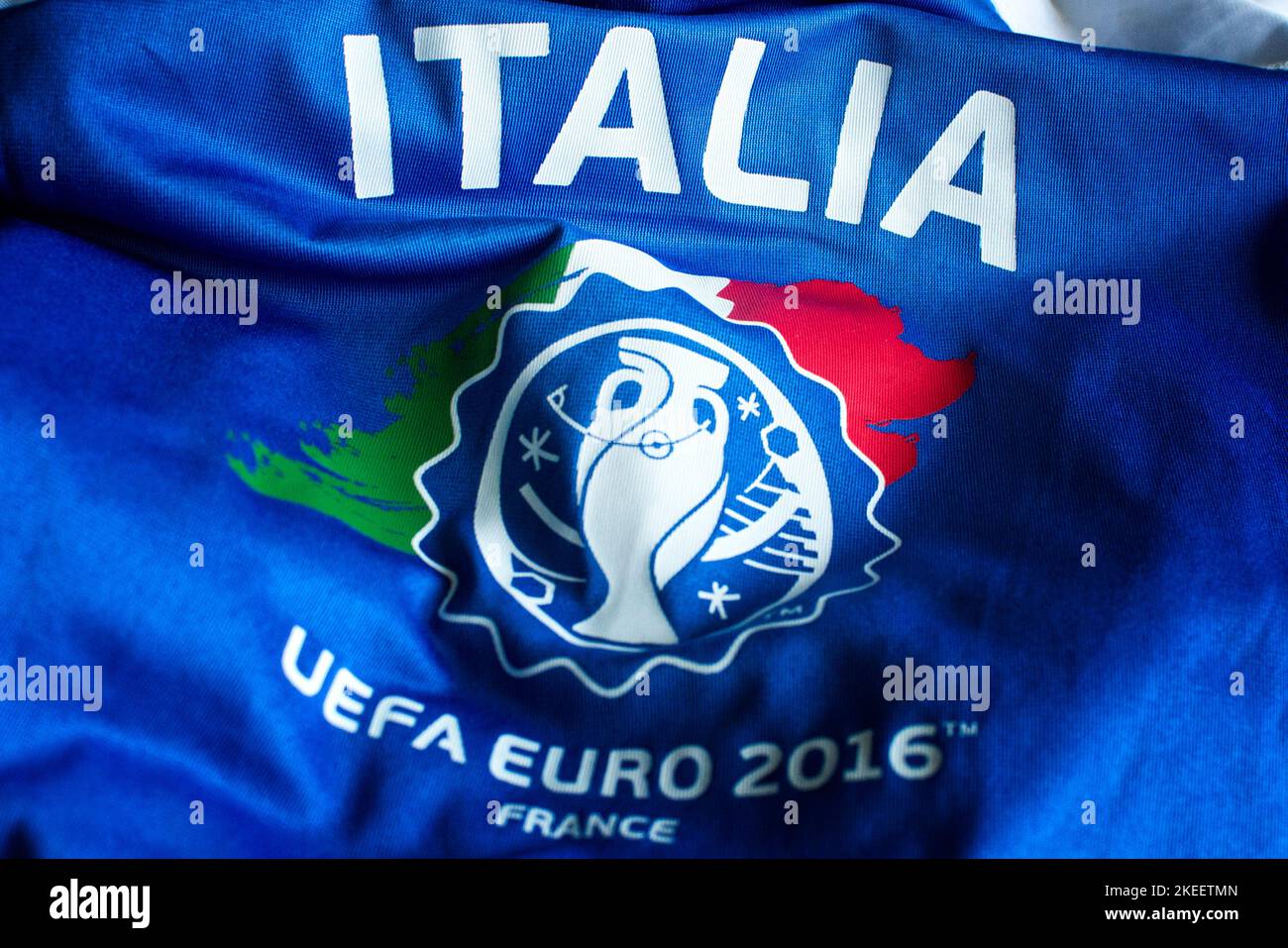 UEFA Euro 2016 France Badge Patch – Official Tournament Collectible