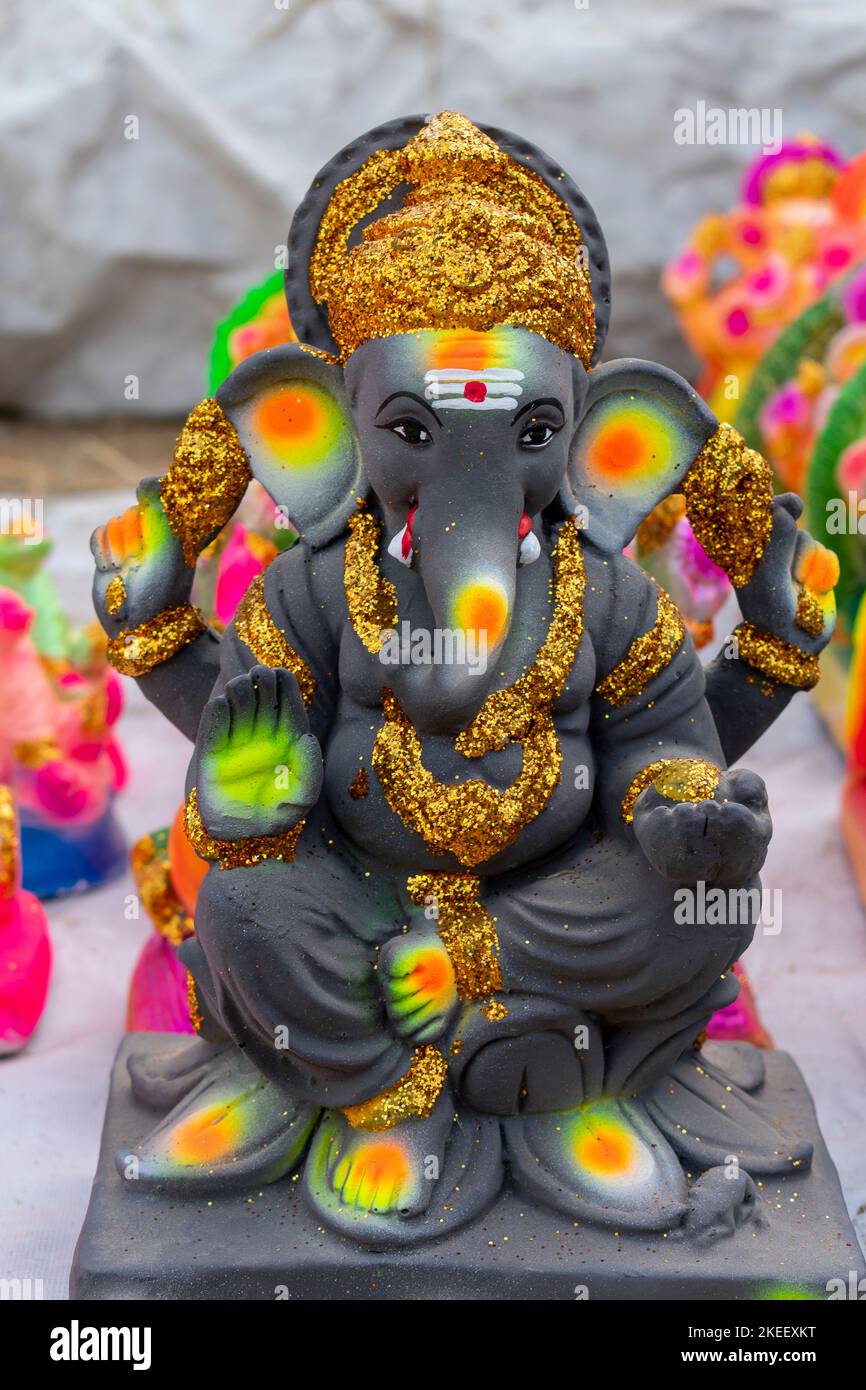 Idol lord ganpati in festival hi-res stock photography and images ...