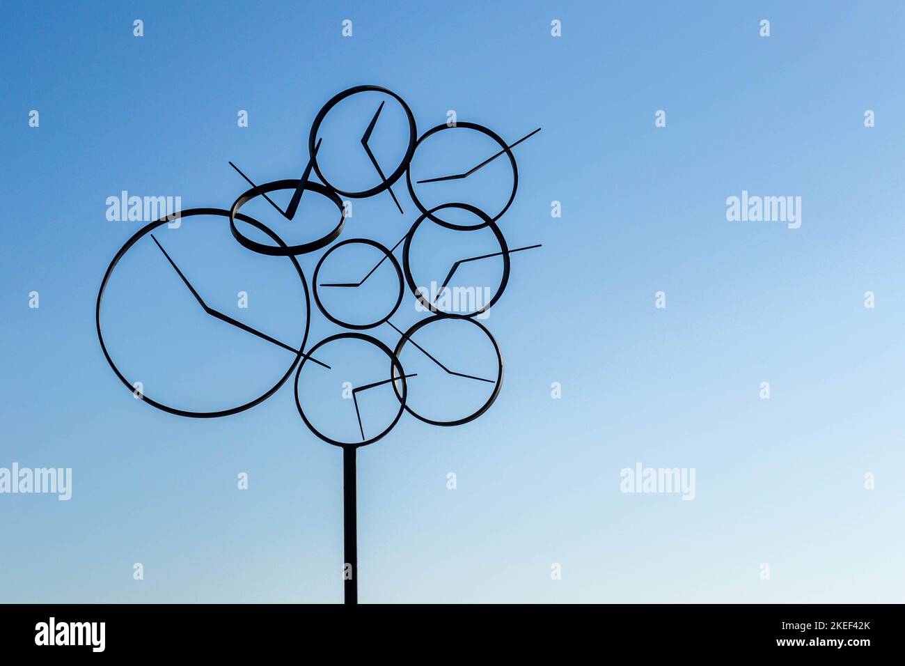 Abstract clock hi-res stock photography and images - Alamy