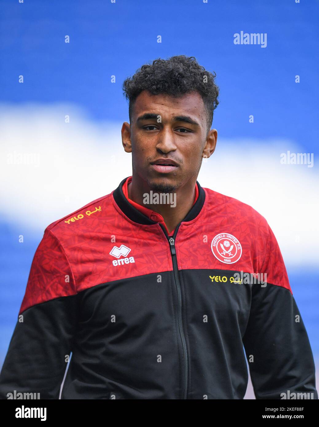 Jordan Amissah #37 of Sheffield United pre match during the Sky Bet Championship match Cardiff City vs Sheffield United at Cardiff City Stadium, Cardiff, United Kingdom, 12th November 2022  (Photo by Mike Jones/News Images) Stock Photo