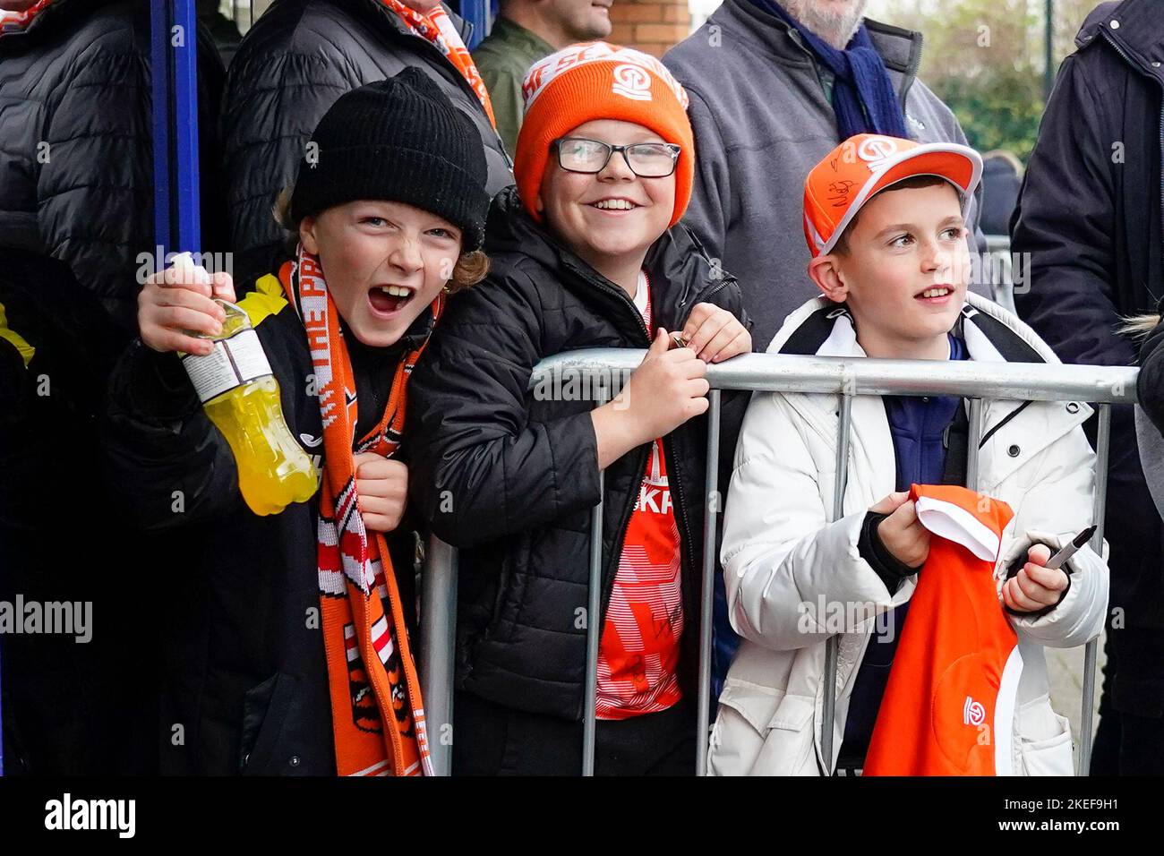Blackpool fans arrive dw stadium hires stock photography and images